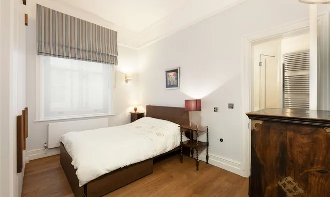 Недвижимость Carlyle Mansions, Cheyne Walk: 17