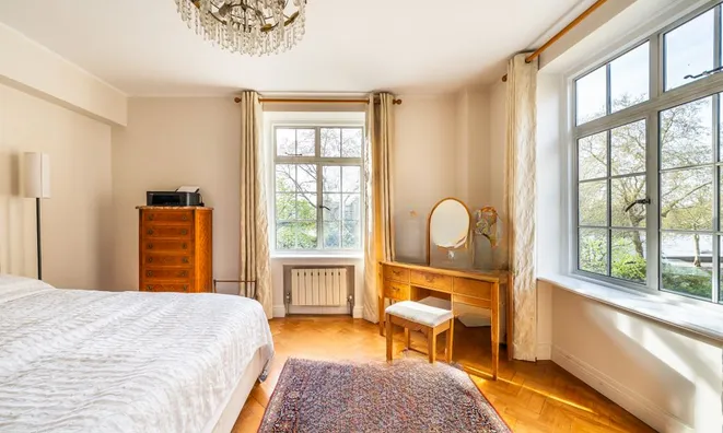 Недвижимость 42 Cheyne Walk: 32