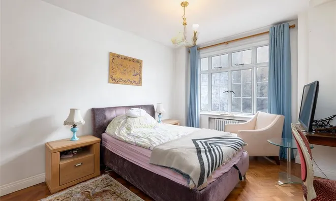 Недвижимость Cheyne Walk: 3