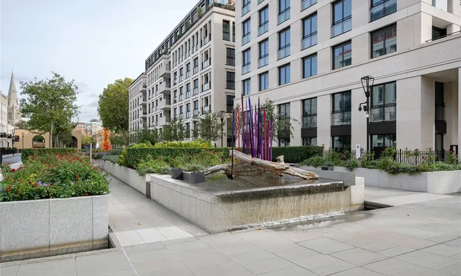 Недвижимость Mulberry Square: 10