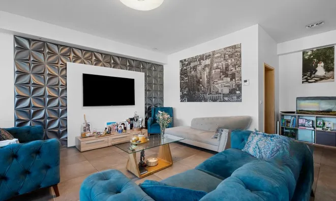 Недвижимость Semi-detached house 5 bedrooms for sale in Colmar-Berg: 2