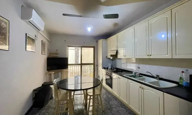 Недвижимость Central Birkirkara Apartment: 4