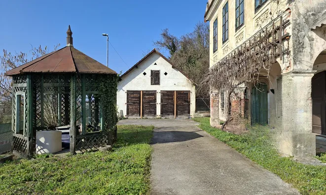 Недвижимость Поместье Кметияново Нижняя Либна: 2