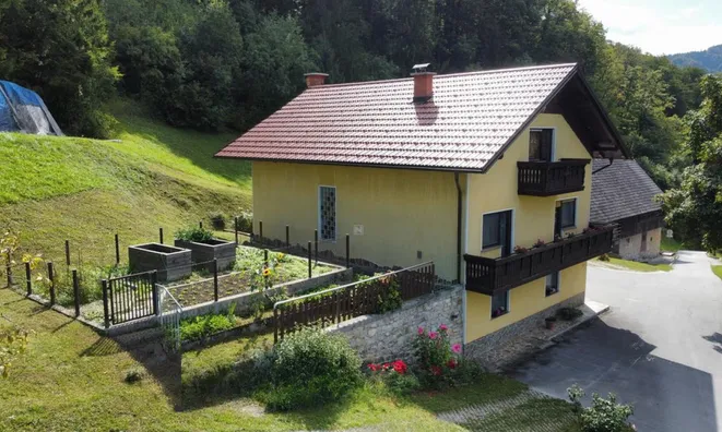 Недвижимость Усадьба, фермерское хозяйство «Велике Горелце»: 3