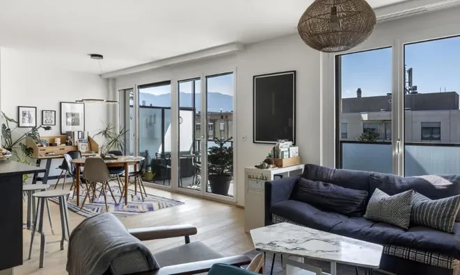 Недвижимость Apartment 4 rooms: 1