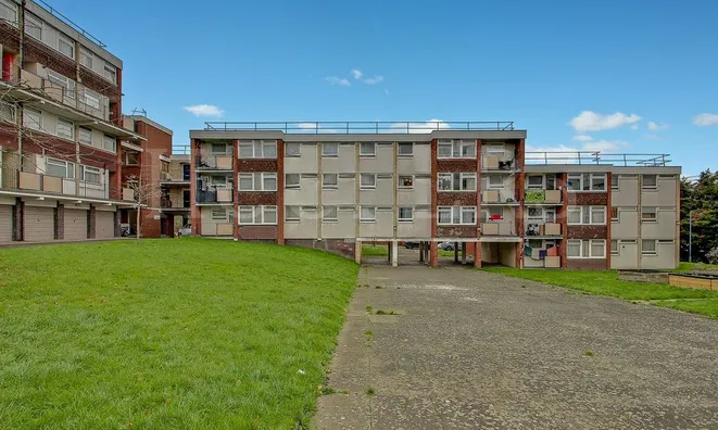 Недвижимость Ainsworth Close: 4