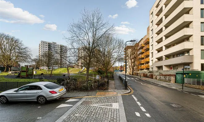 Недвижимость Avenue Road: 5