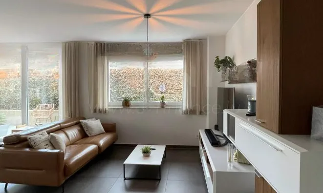 Недвижимость Apartment 2 bedrooms for sale in Oberfeulen: 2