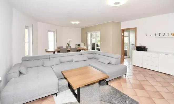 Недвижимость Apartment 2 bedrooms for sale in Weidingen: 2