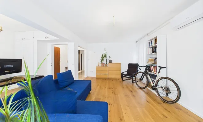 Недвижимость Apartment 2 bedrooms for sale in Howald: 1