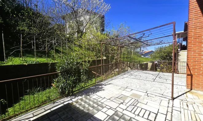 Недвижимость Дом дуплекс в Копере, Зустерна: 3