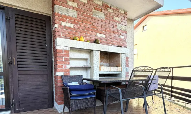 Недвижимость Дом дуплекс в Копере, Зустерна: 5