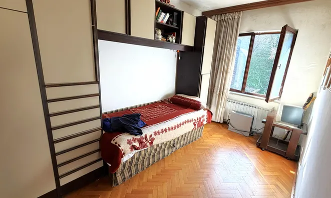 Недвижимость Дом дуплекс в Копере, Зустерна: 12