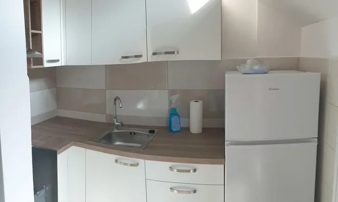 Недвижимость Квартира, Маленькая Шишка: 1