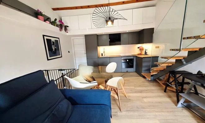 Недвижимость Четырёхкомнатная квартира с террасой в Пиране: 9