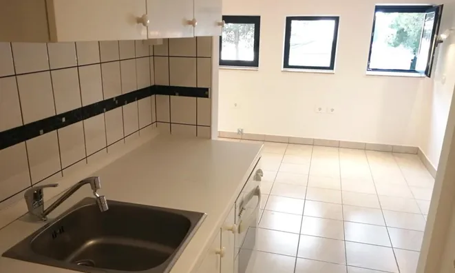 Недвижимость Квартира-студия Порторож : 3