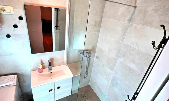 Недвижимость Однокомнатная квартира в Копере: 9