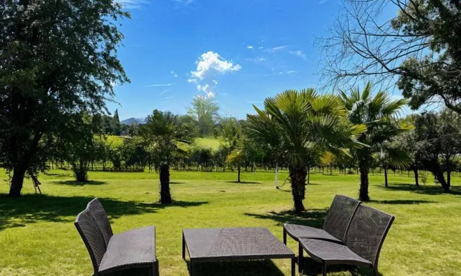 Недвижимость Single house: 5