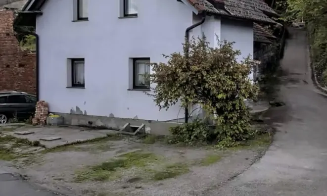 Недвижимость Доленья Вас Дом: 1