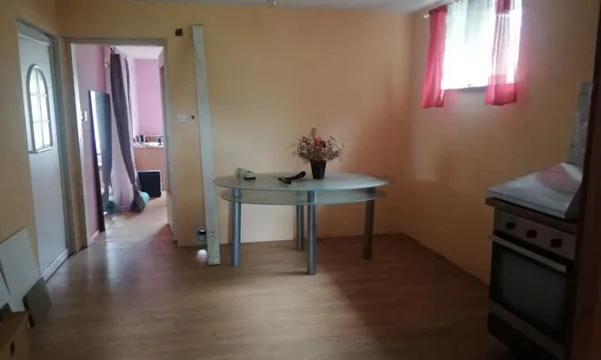 Недвижимость Пустика, Зибика: 12