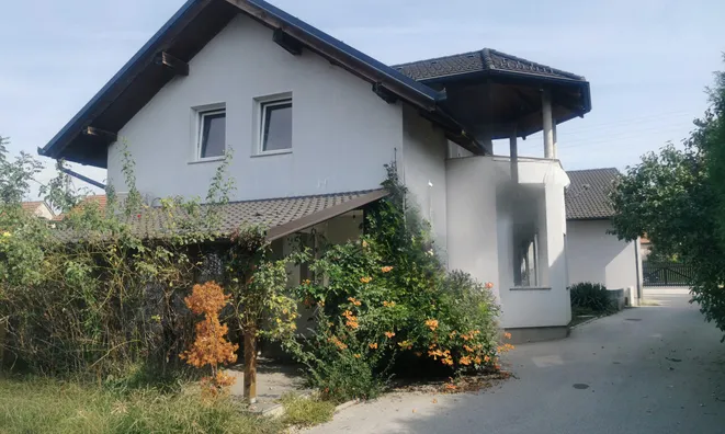 Недвижимость Долгая Вас.: 3