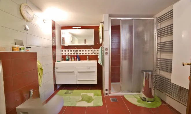 Недвижимость Грахово об Баче: 18