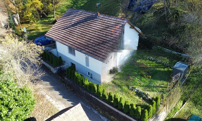 Недвижимость Лока при Зиданем Мосту: 1