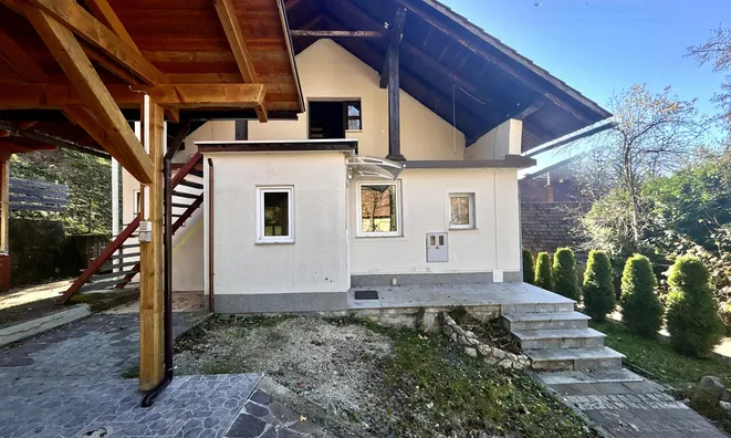 Недвижимость Лока при Зиданем Мосту: 4