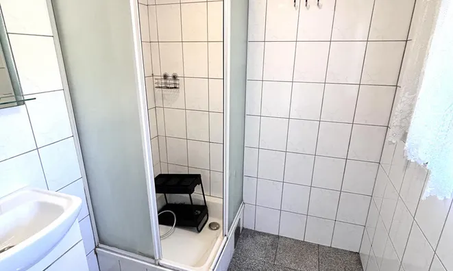 Недвижимость Лока при Зиданем Мосту: 16