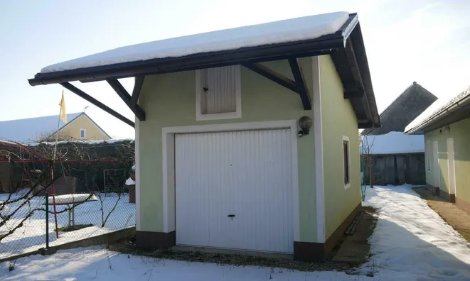 Недвижимость Торговище.: 2