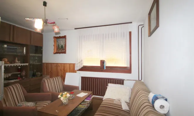 Недвижимость Копривница, Войско: 9