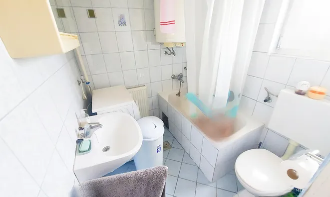 Недвижимость Шомат.: 15