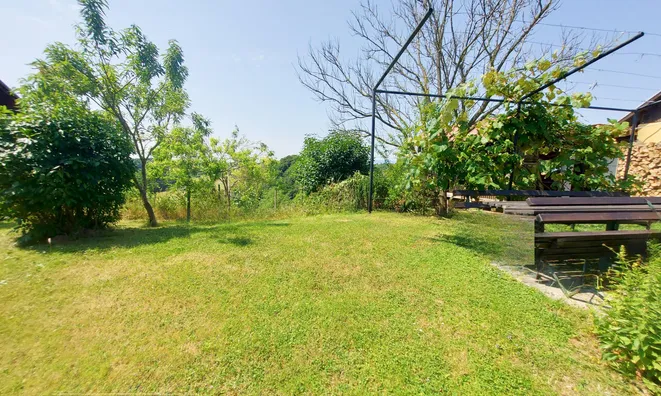 Недвижимость Шомат.: 18