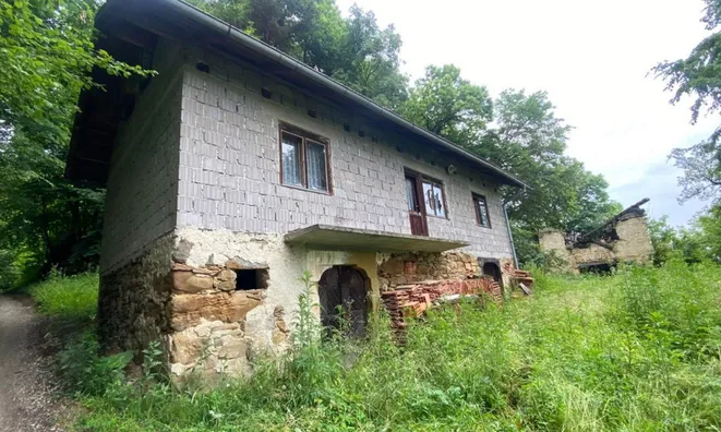 Недвижимость Сентюр Буковье при Сливнице: 2