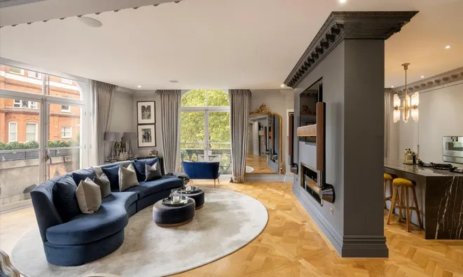 Недвижимость Empire House, North Terrace: 13