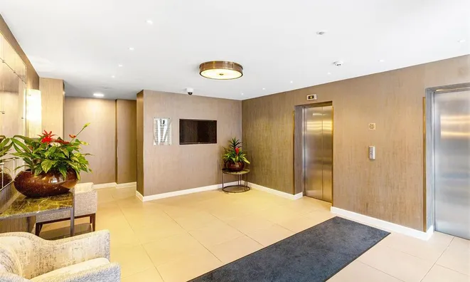Недвижимость Hirst Court, Grosvenor Waterside, 20 Gatliff Road: 2