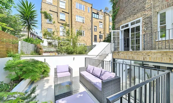 Недвижимость Oakfield Street: 4