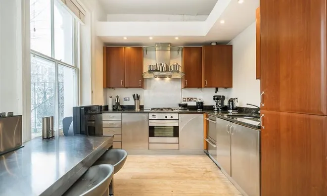 Недвижимость Redcliffe Gardens, Chelsea: 1
