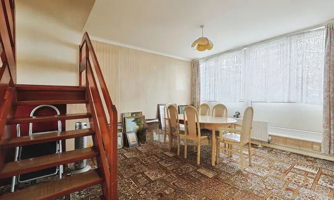 Недвижимость John Parker Square: 10