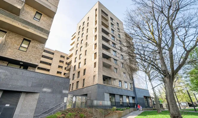 Недвижимость Osborne Road, Acton: 5