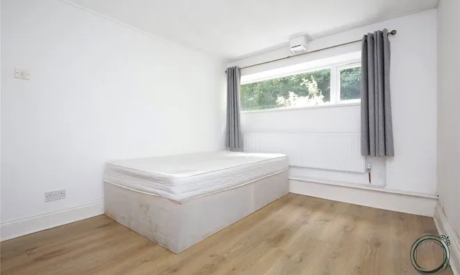 Недвижимость Crescent Rd, Haringey: 10
