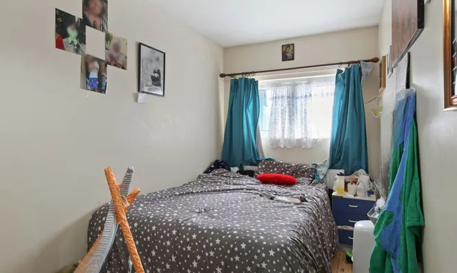 Недвижимость Craven Park Road: 4