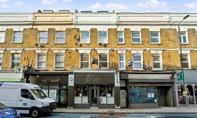 Недвижимость Battersea Park Road: 4