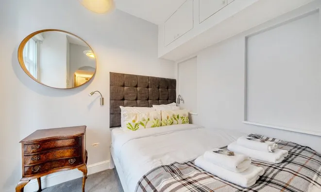 Недвижимость Oakhill Road, Putney: 1