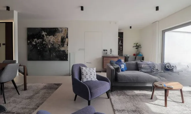 Недвижимость Четырёхкомнатная квартира в центре: 13