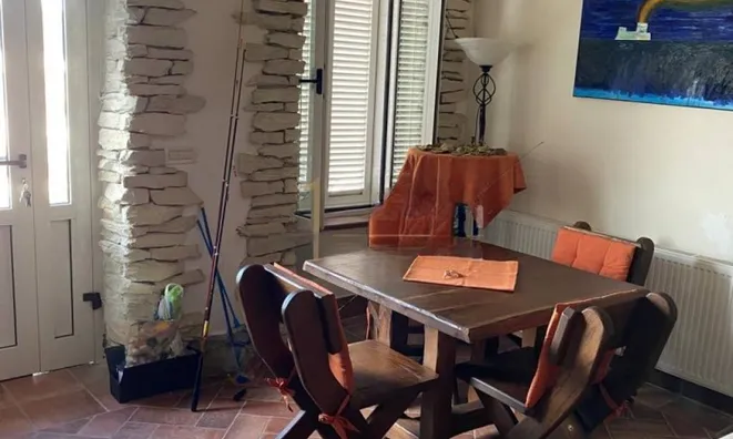 Недвижимость Многоквартирный дом Волоско: 12