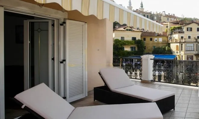 Недвижимость Многоквартирный дом Волоско: 13