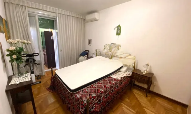 Недвижимость Трёхкомнатная квартира в центре: 17