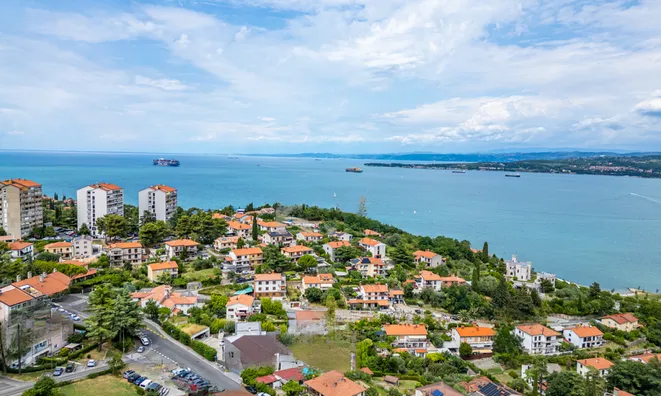 Недвижимость Дом в Копере: 11