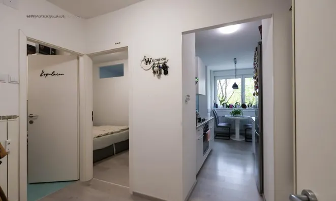 Недвижимость Квартира 1,5-комнатная Бежиград: 2